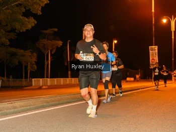 Runner Photo 2012242