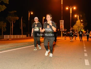 Runner Photo 2012307