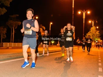 Runner Photo 2012336
