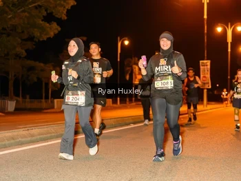 Runner Photo 2012393