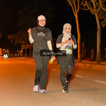 Runner Photo 2012950