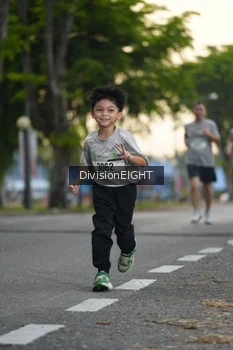 Runner Photo 2026419
