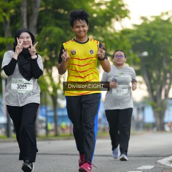 Runner Photo 2026493