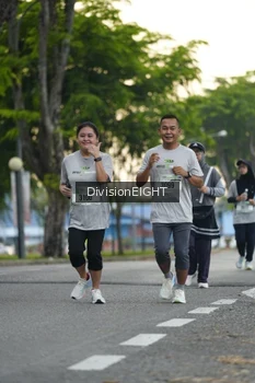 Runner Photo 2026504