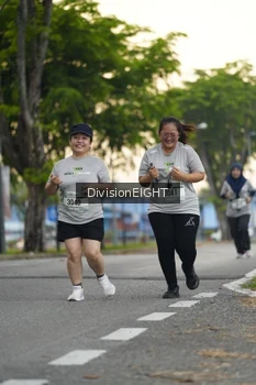 Runner Photo 2026524
