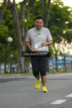 Runner Photo 2026542