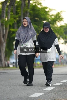 Runner Photo 2026560