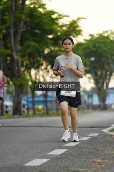 Runner Photo 2026564