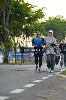 Runner Photo 2026567