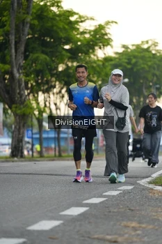 Runner Photo 2026575