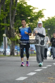 Runner Photo 2026576