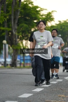 Runner Photo 2026582