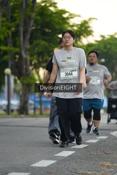 Runner Photo 2026584
