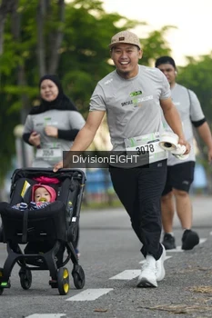 Runner Photo 2026596
