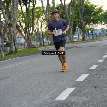 Runner Photo 2026655