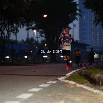 Runner Photo 2026660