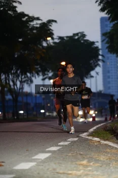 Runner Photo 2026701