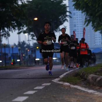 Runner Photo 2026902