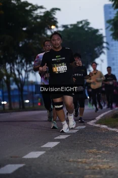 Runner Photo 2026935