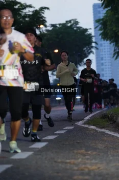 Runner Photo 2026937
