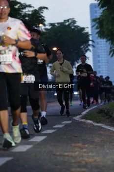 Runner Photo 2026938