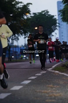 Runner Photo 2026940