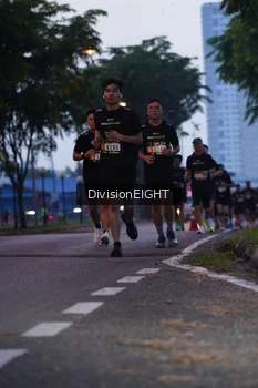 Runner Photo 2026997