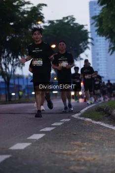 Runner Photo 2027004
