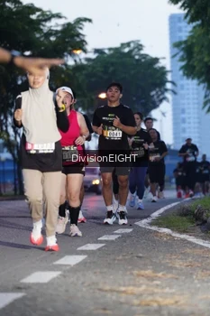 Runner Photo 2027104