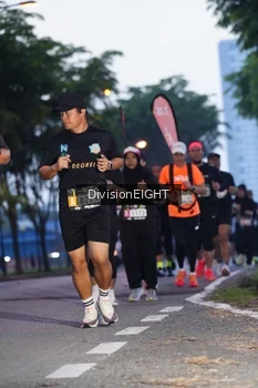 Runner Photo 2027172