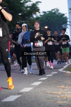 Runner Photo 2027210