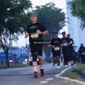 Runner Photo 2027290