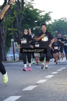 Runner Photo 2027560