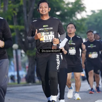 Runner Photo 2027626
