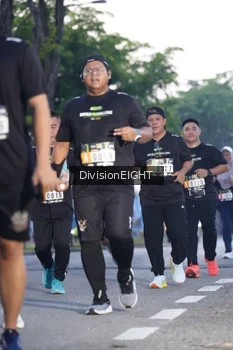 Runner Photo 2027639