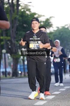 Runner Photo 2027647