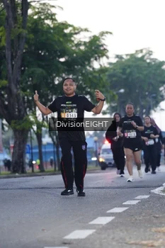 Runner Photo 2027681