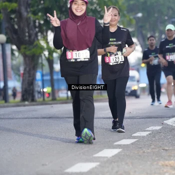 Runner Photo 2027805