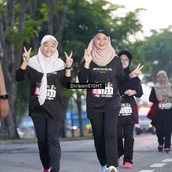 Runner Photo 2027836