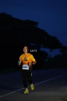 Runner Photo 2028363
