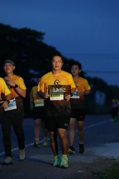 Runner Photo 2028632