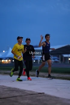 Runner Photo 2028671
