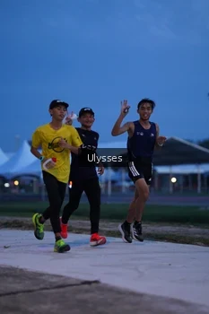 Runner Photo 2028704