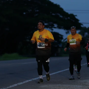 Runner Photo 2028713