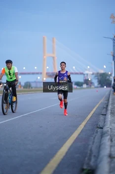 Runner Photo 2028762
