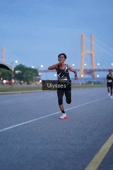 Runner Photo 2028870