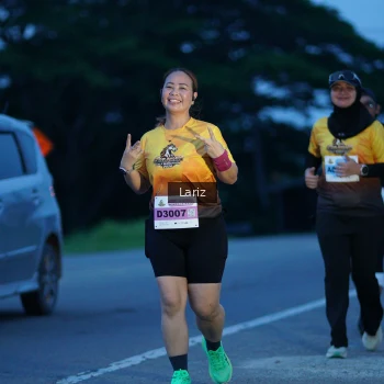 Runner Photo 2028876