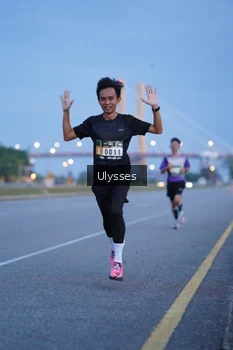 Runner Photo 2028998