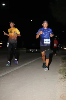 Runner Photo 2029080