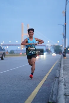 Runner Photo 2029160